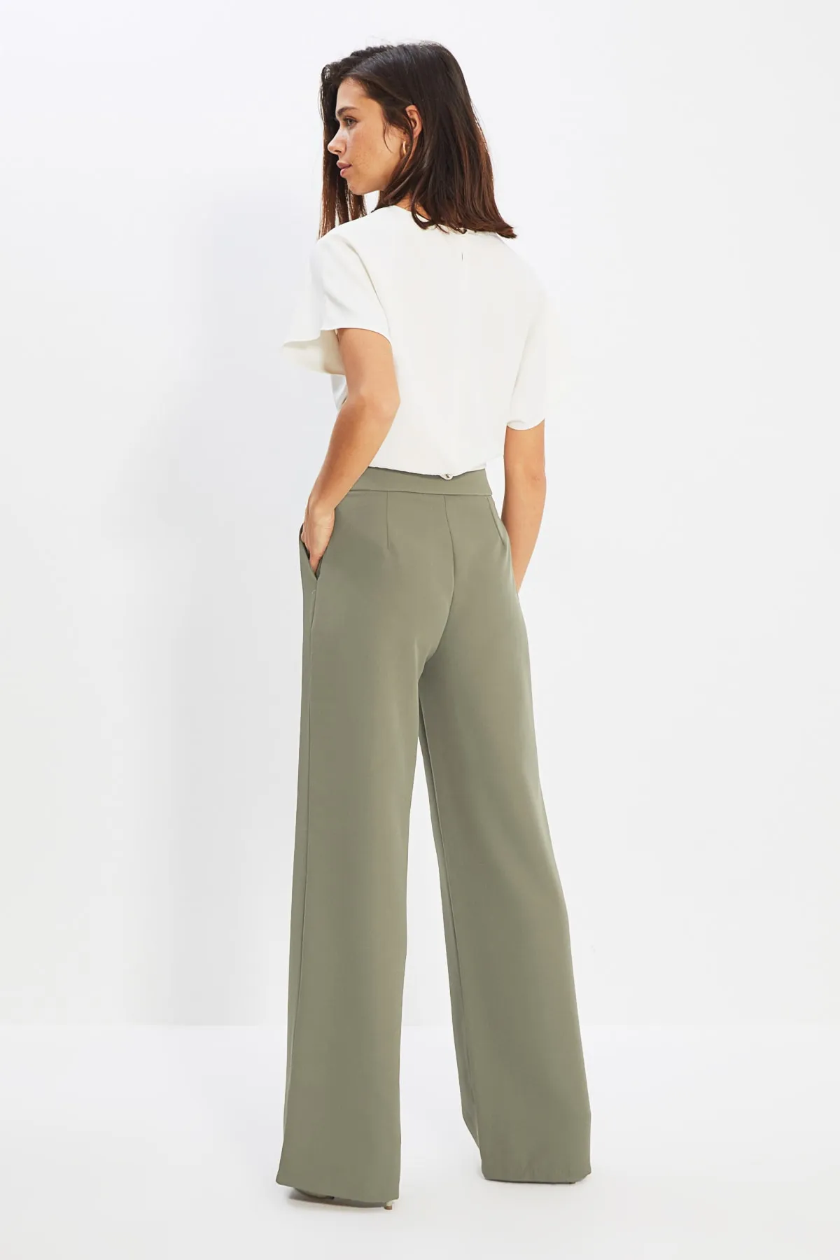 Trendyol Collection  Helle Khaki-Hose mit weitem Bein/Webhose mit weitem Bein TWOAW22PL0139