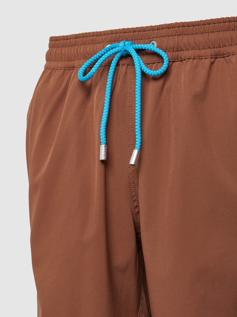 Badehose mit Label-Stitching Modell 'COMFORT' in mittelbraun