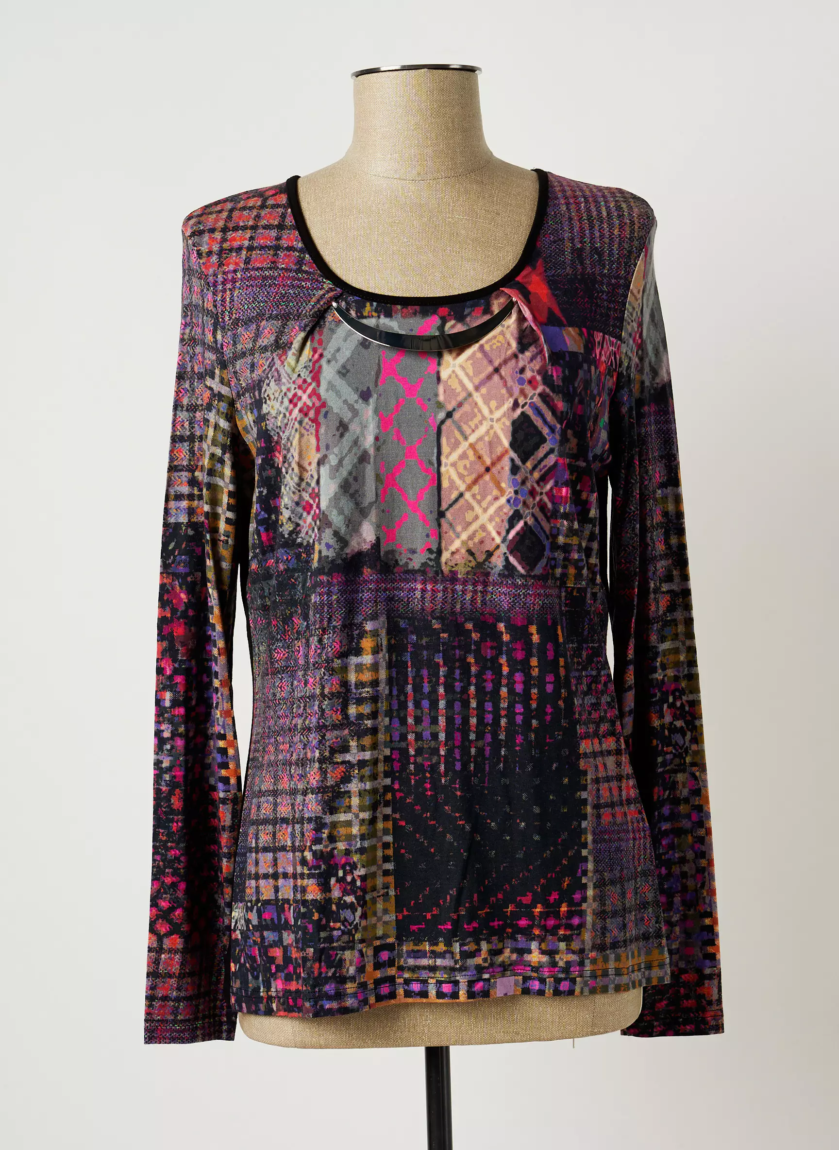 Julie Guerlande Tshirts Femme couleur noir