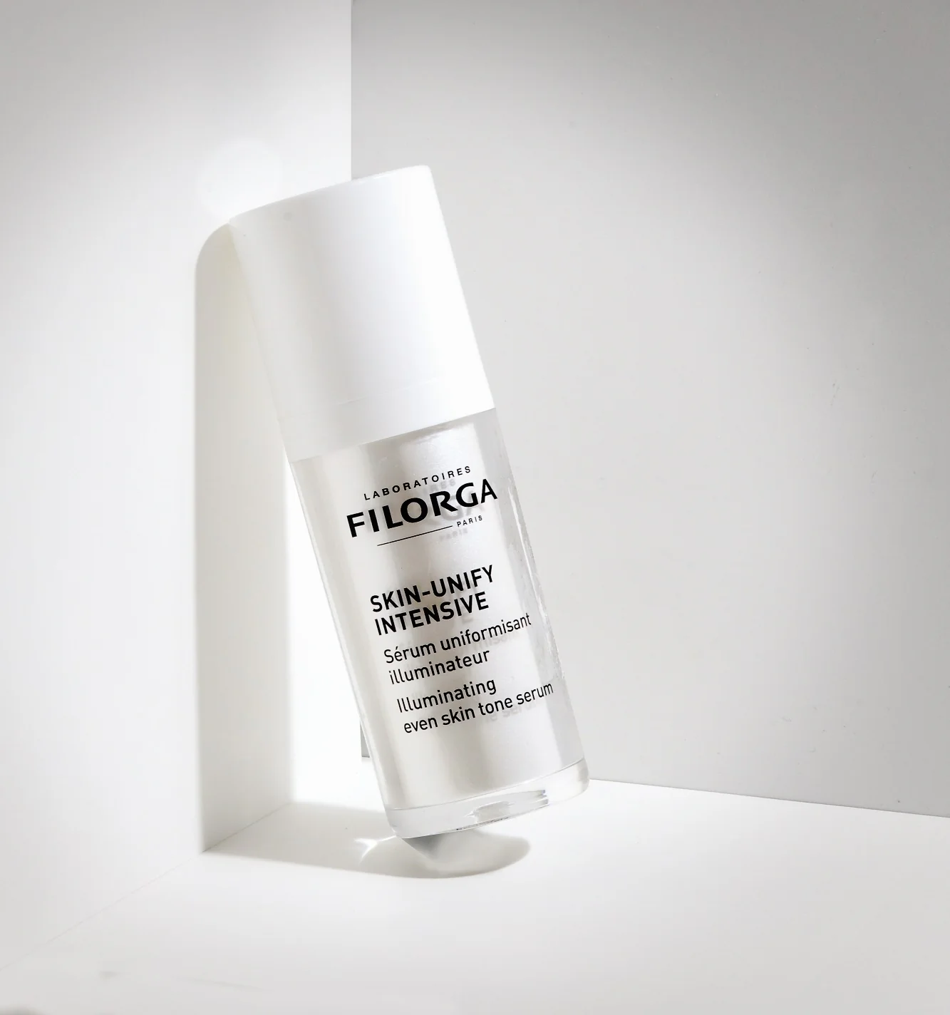 „Suncare Skin-Unify Intensive + UV Bronze Face SPF50+“ rinkinys – apsaugos nuo saulės rinkinys, apsaugos nuo saulės rinkinys, rinkinys nuo spuogų