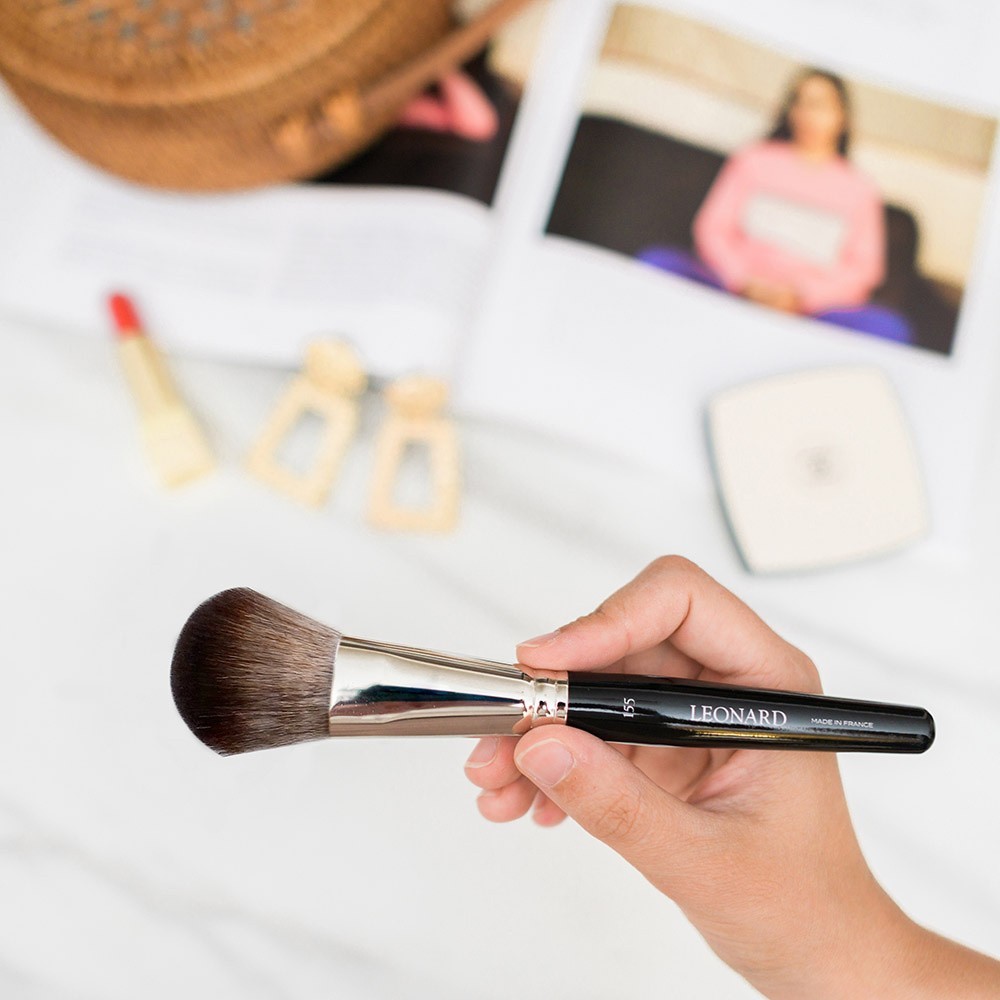 Pensulă pentru pudră Kabuki Leonard Brushes nr. 155