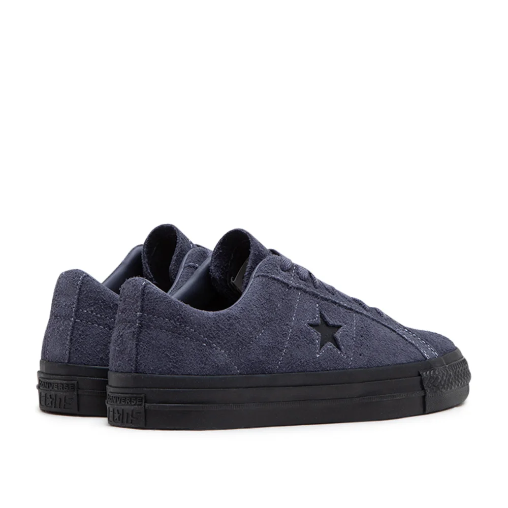 Converse One Star Pro Suede A04610C / schwarz