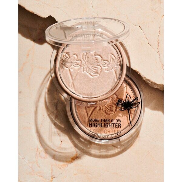 Catrice More Than Glow Beyond Golden Glow highlighter 5.9g
