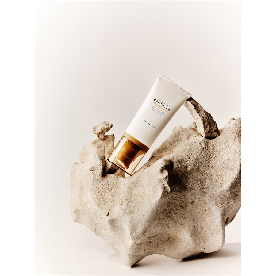 SKIN1004 Madagaskar Centella Air-Fit krema za sunčanje SPF30