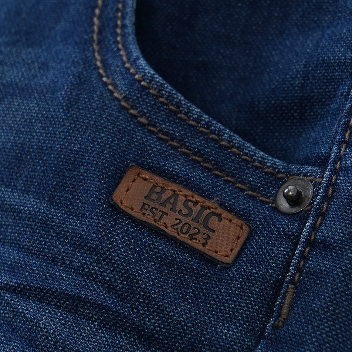 Jungen Pull-on-Jeans im Five-Pocket-Style