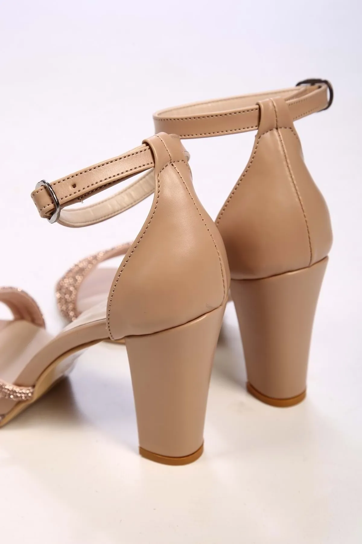 Shoeberry  Damen-Schuhe „Forty“ in Hellbraun mit geripptem Stein und Absatz