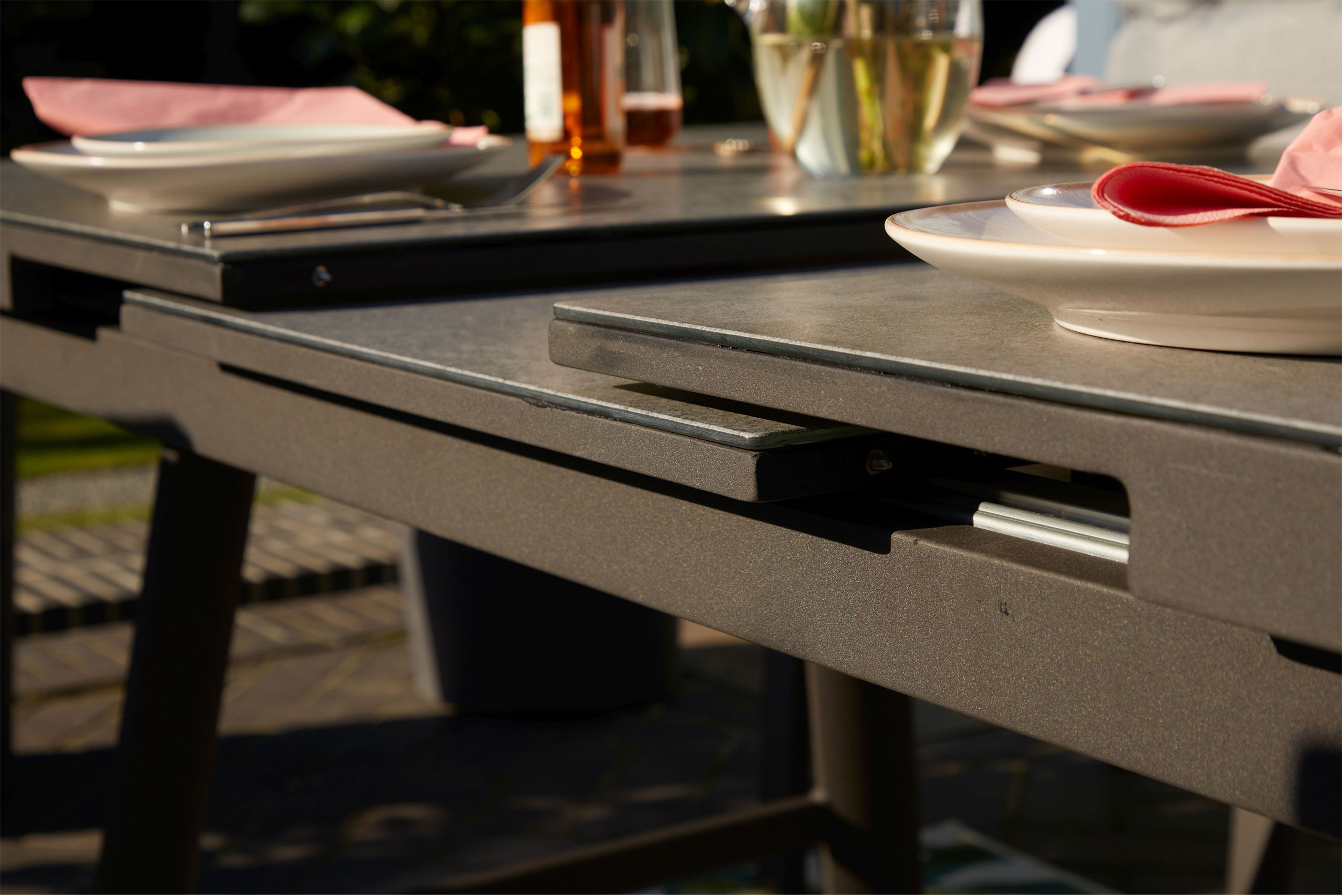 OUTDOORAusziehtisch