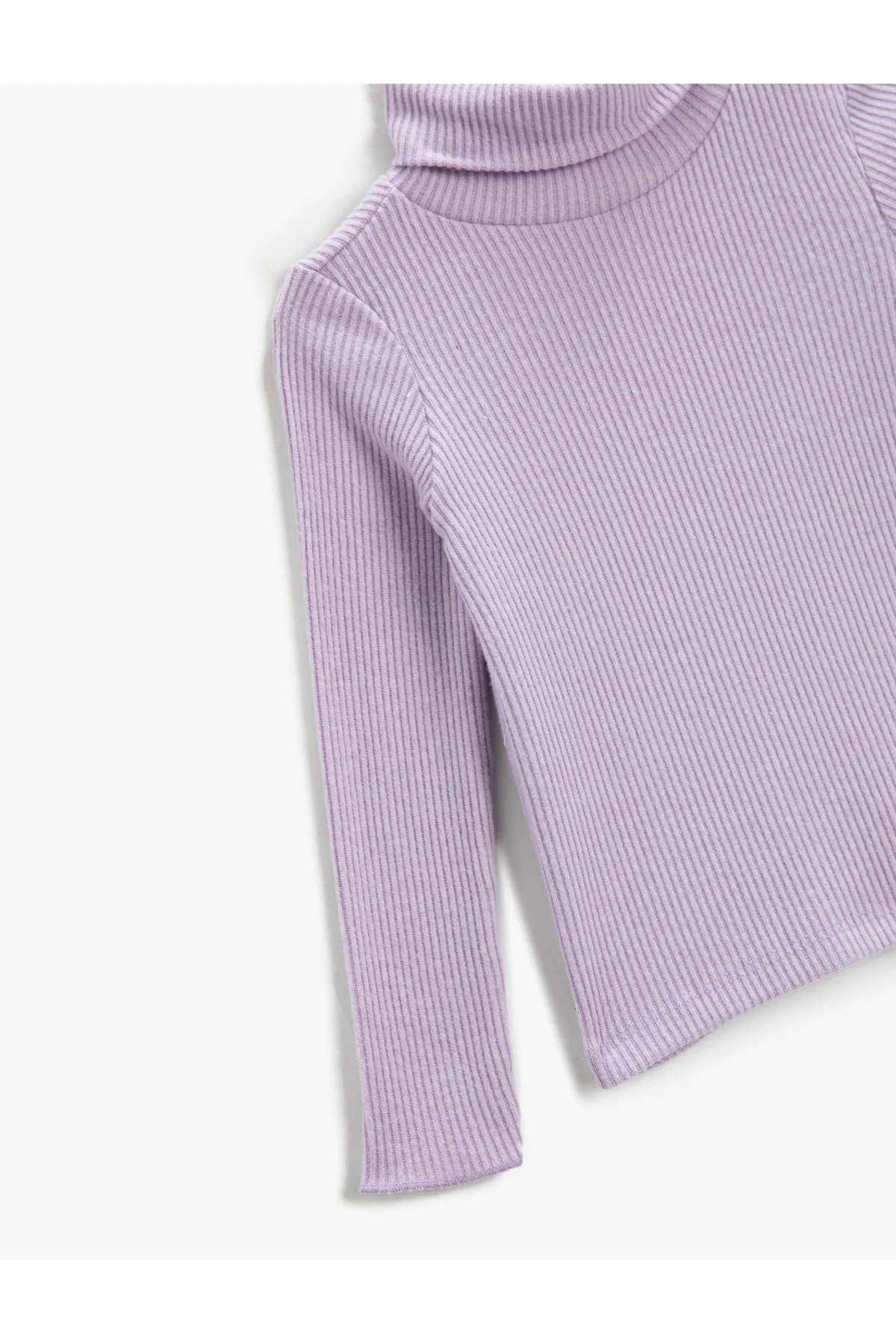 Koton  Basic-Rollkragen-T-Shirt mit weicher Rippstruktur