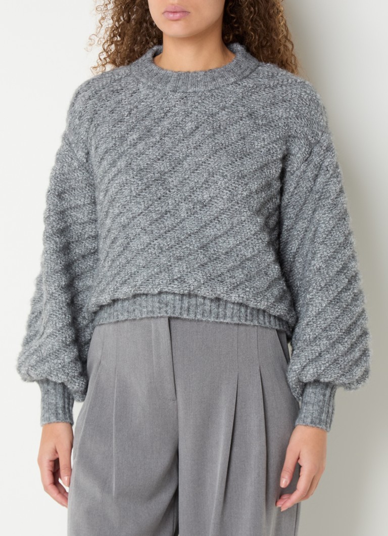 Sweter Jaycie z grubej dzianiny z bufiastymi rękawami od MSCH Copenhagen.