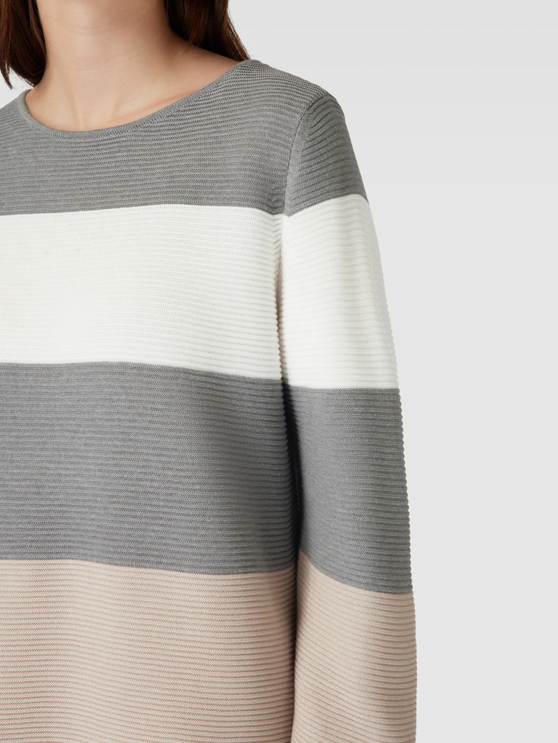 Strickpullover mit Blockstreifen in hellgrau meliert