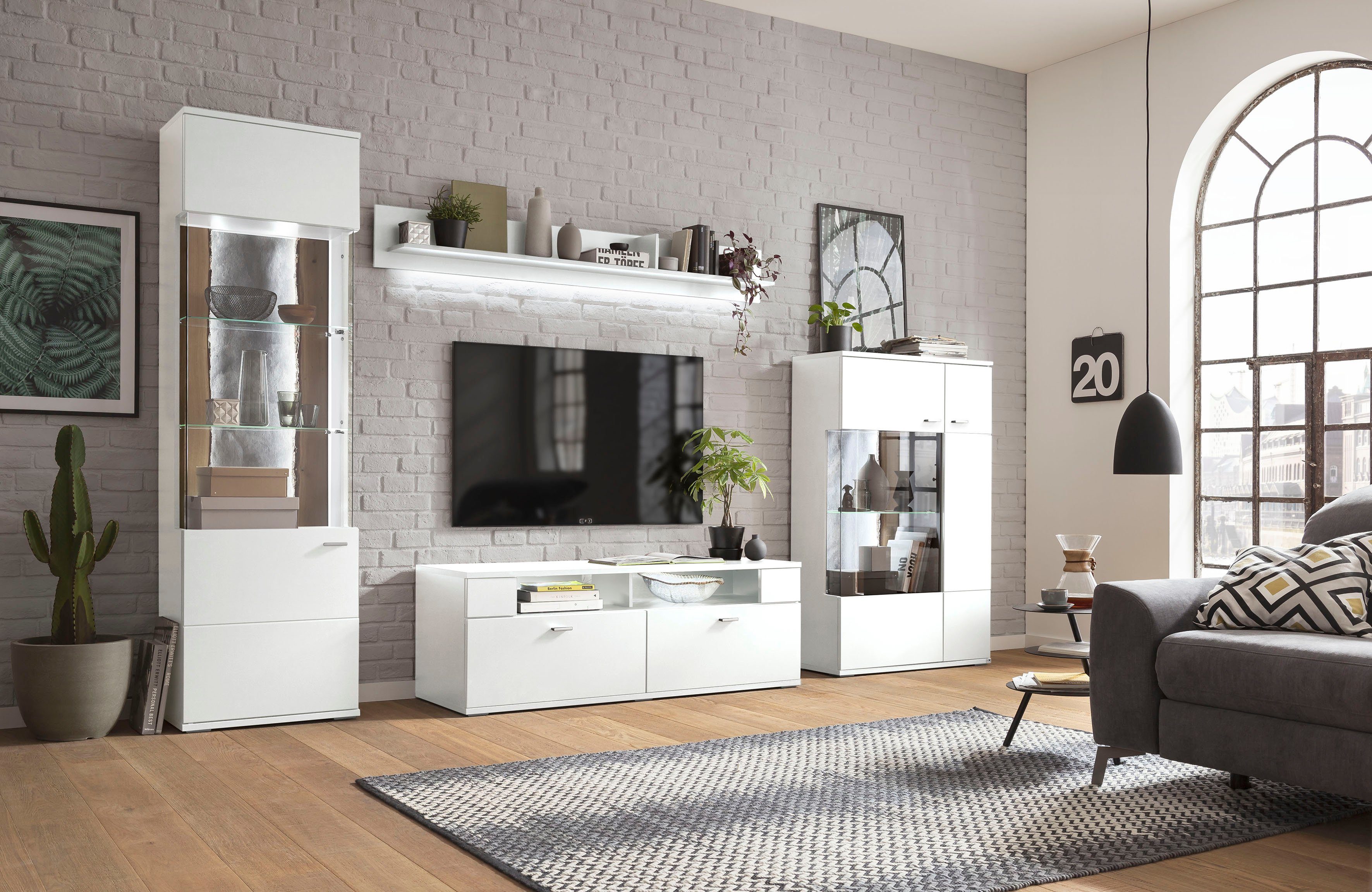 set one by Musterring Wohnwand TACOMA, (Set, 4-St), Typ 04, mit Hängevitrine