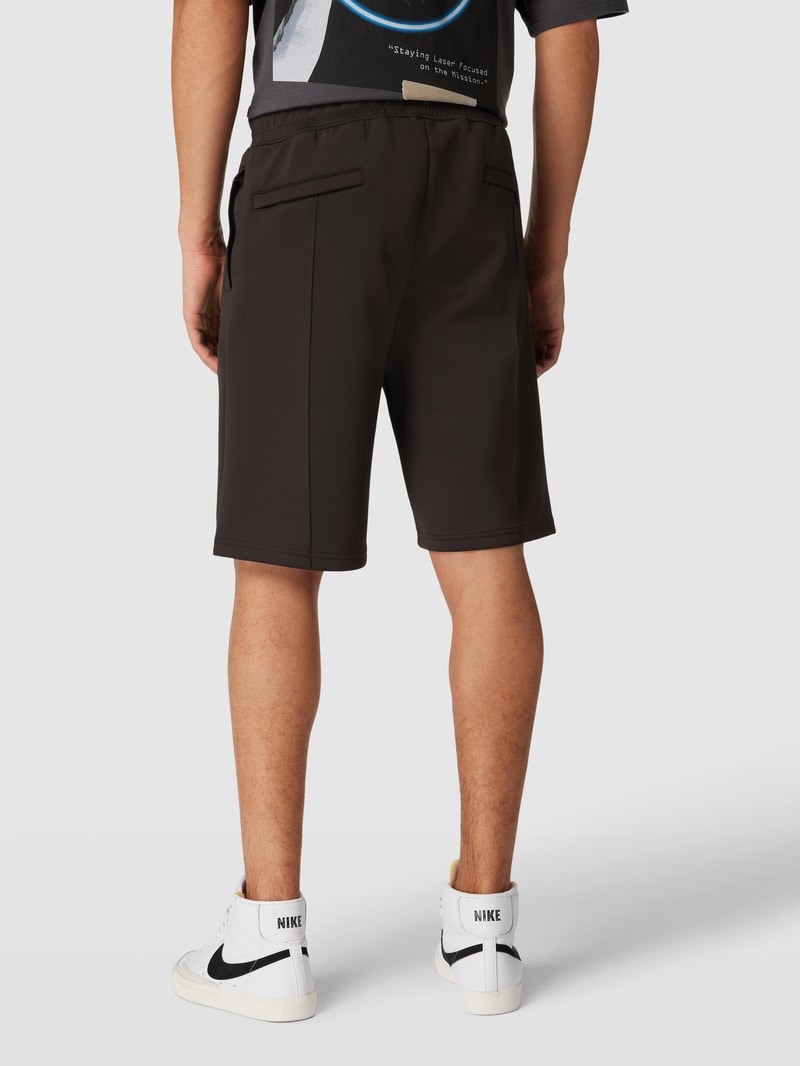 Sweatshorts mit Label-Stitching Modell 'Tripp' in schwarz