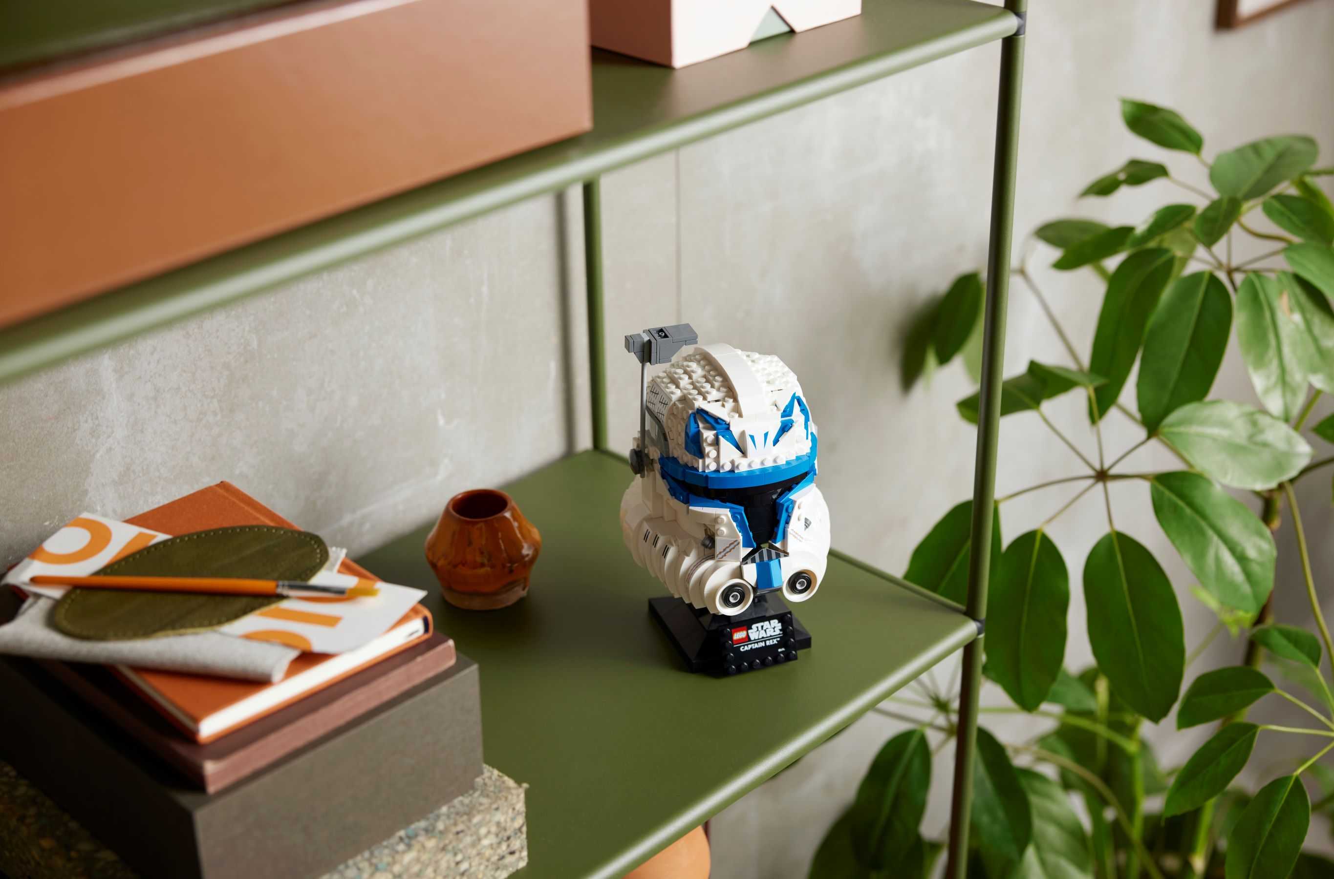 Captain Rex™ Helm 75349
