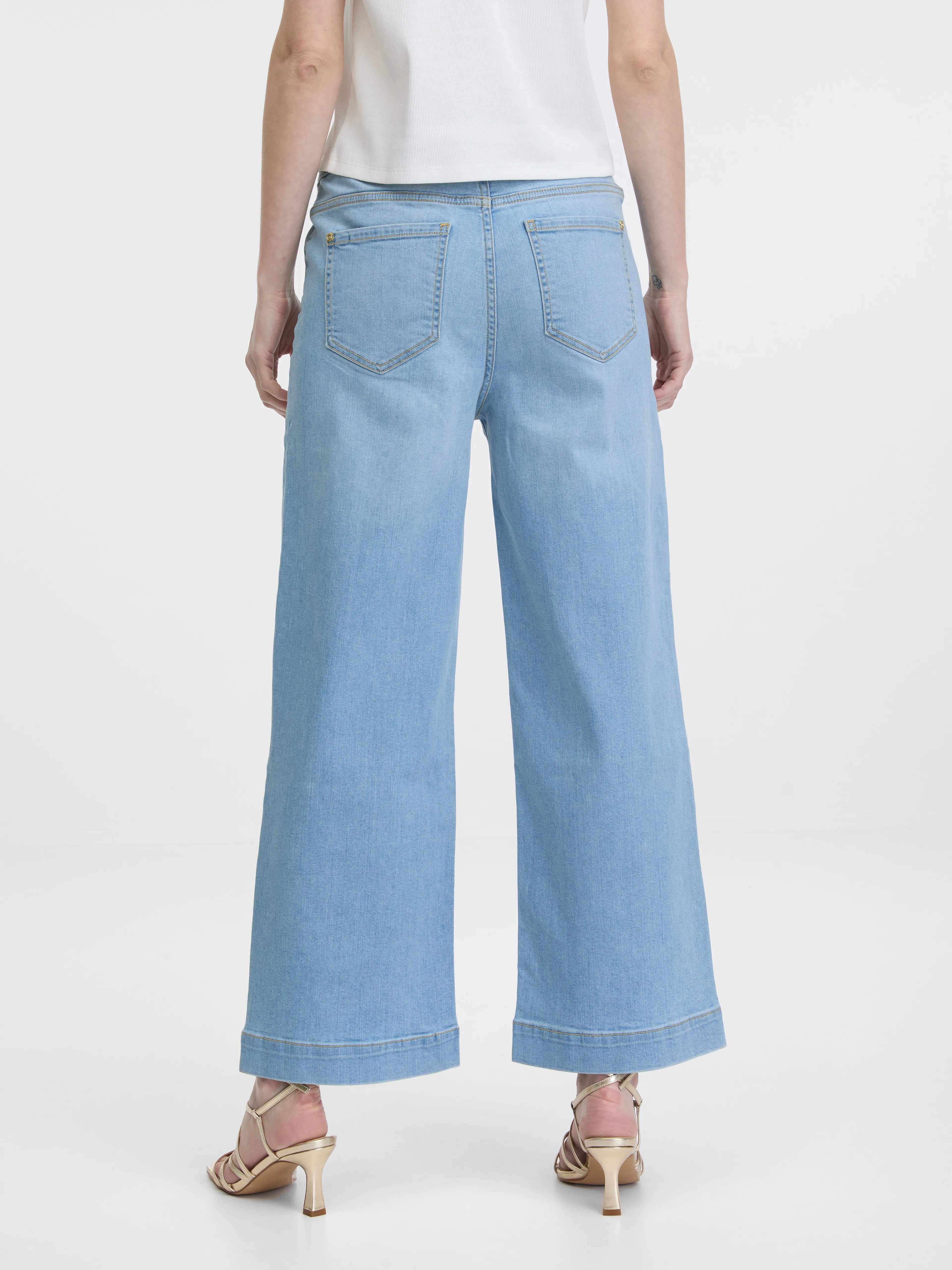 Hellblaue weite Damenjeans ORSAY