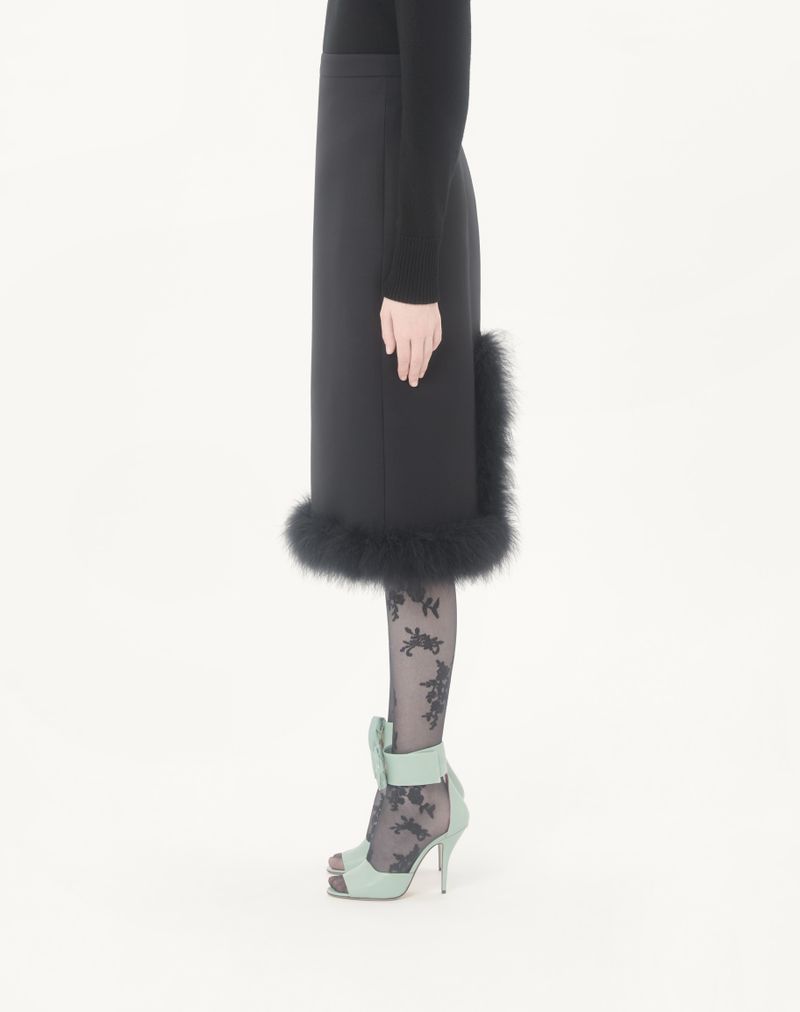 Saia midi de crepe de alta costura com penas