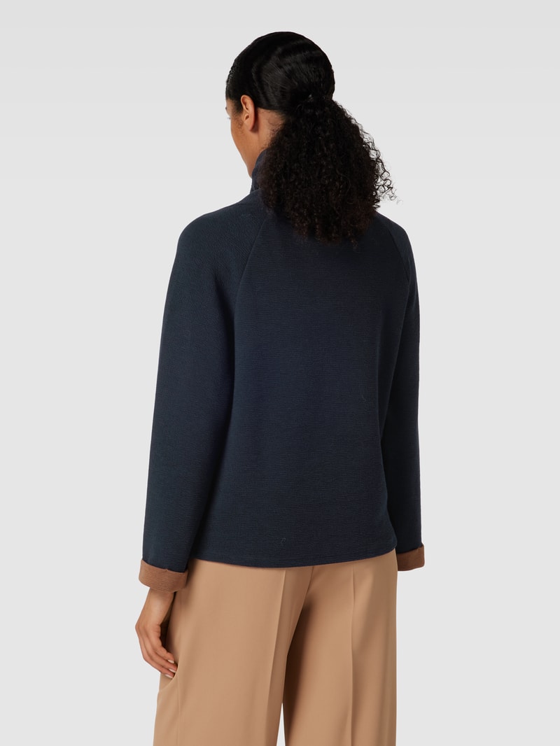 Pullover mit Ziersteinbesatz in marineblau