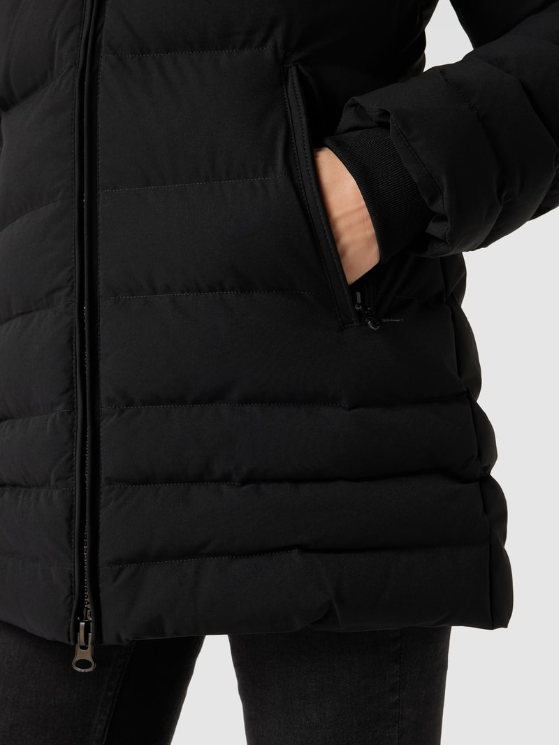 Steppjacke mit Kapuze Modell 'Cordoba' in schwarz