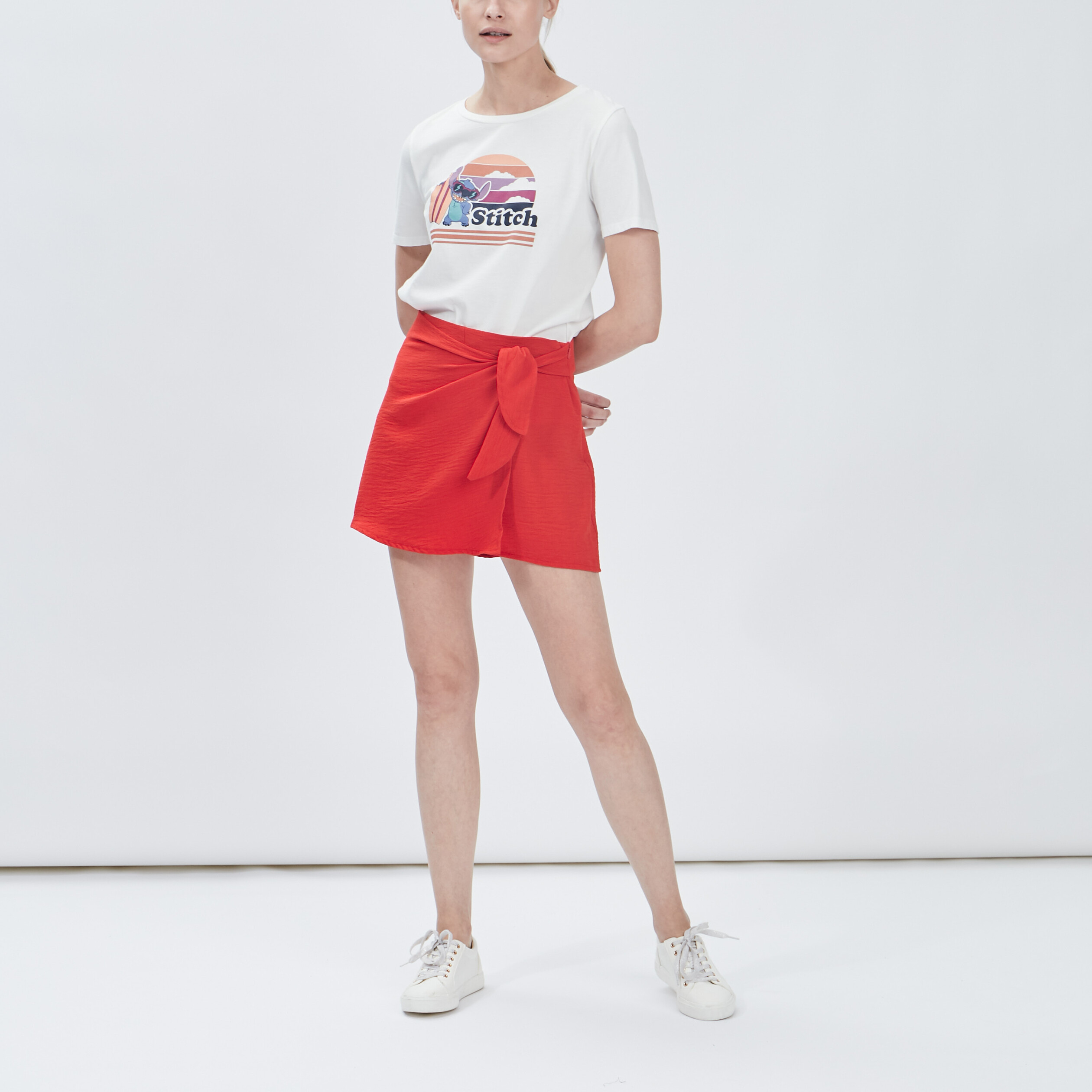 Jupe-short droite avec noeud rouge femme | La Halle