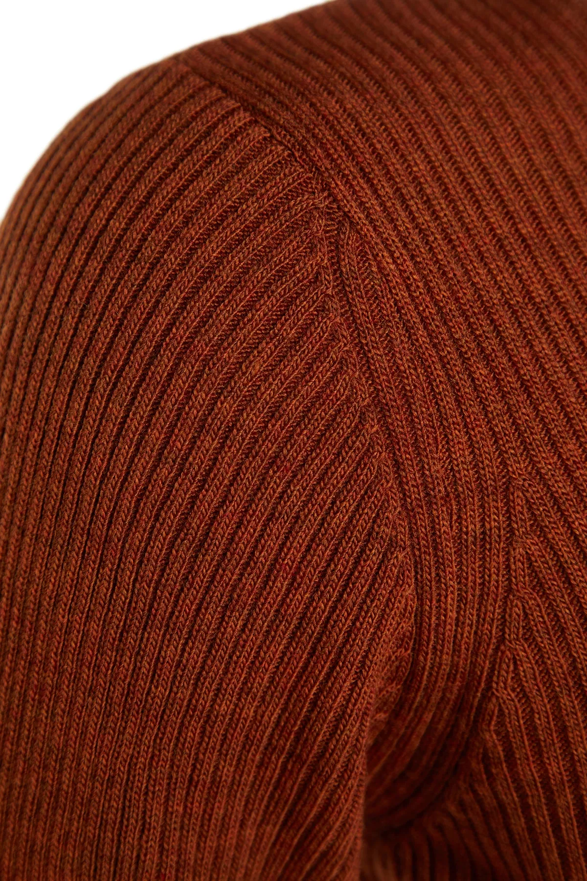 Trendyol Collection  Fliese Midi-Strickkleid mit Gürteldetail TWOAW22EL0009
