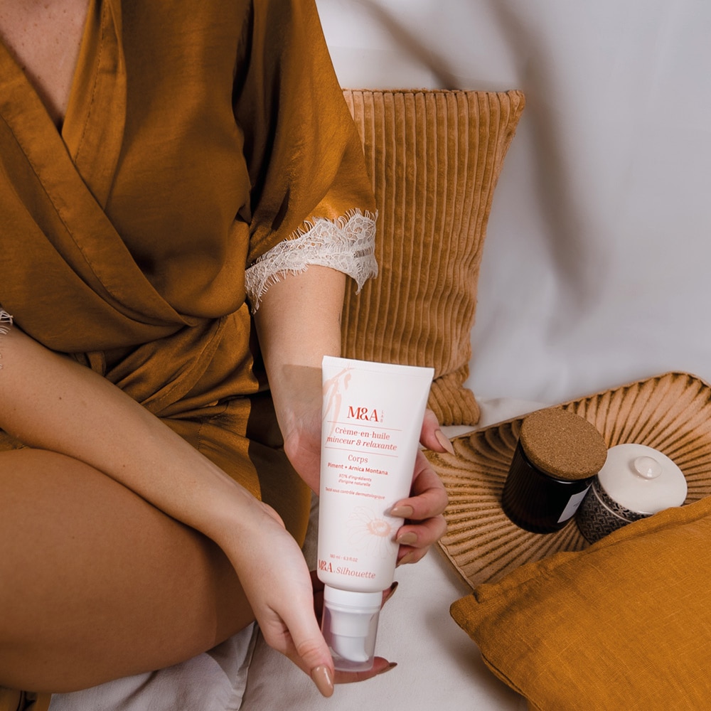 m&a lab La Crème minceur et relaxante Crème corps fermeté et minceur