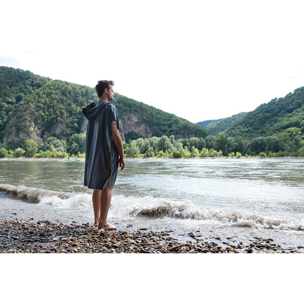 MICROFIBER TOWEL PONCHO ULTRALIGHT - Reisehandtuch