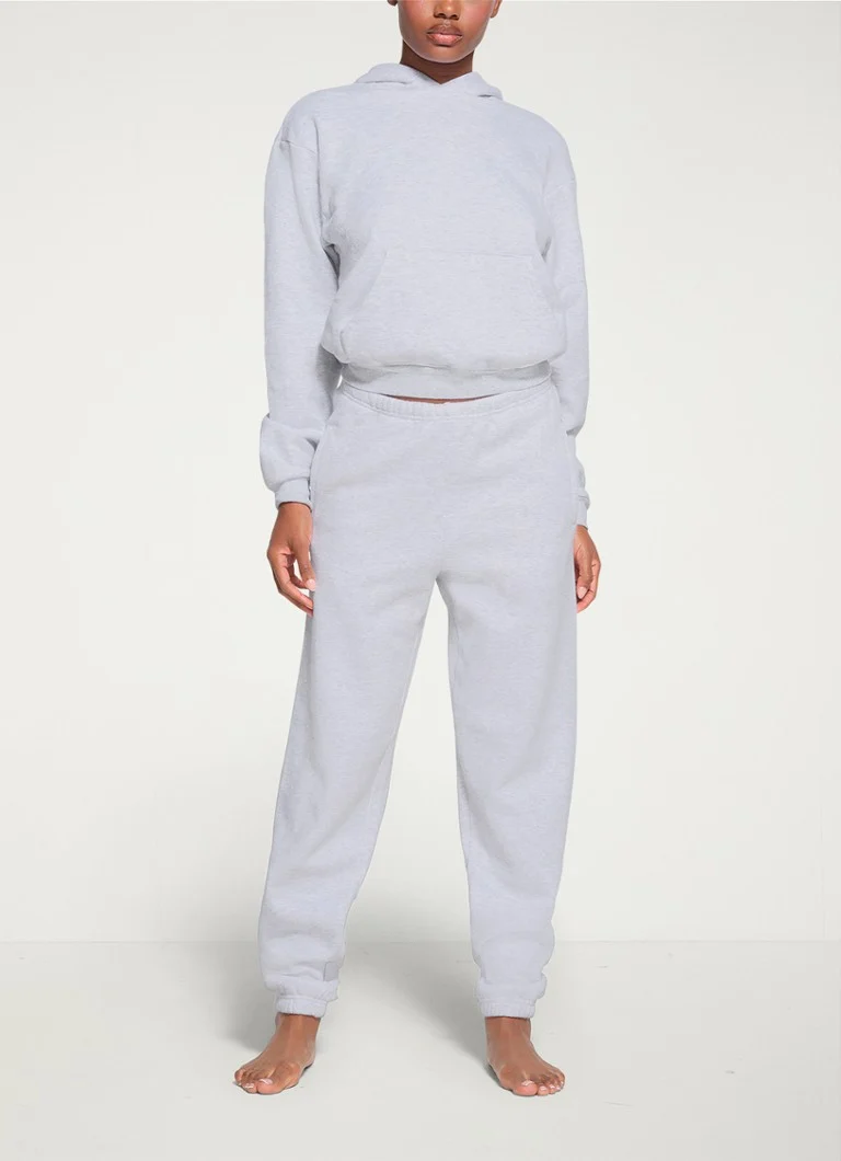 SKIMS  Cotton Fleece mid waist tapered fit loungebroek met steekzakken