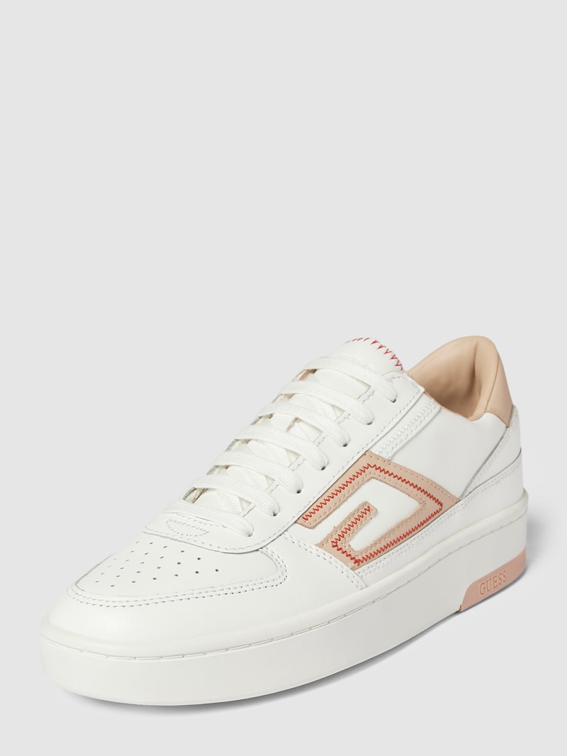 Sneaker mit Schnürverschluss Modell 'SILINA' in weiß