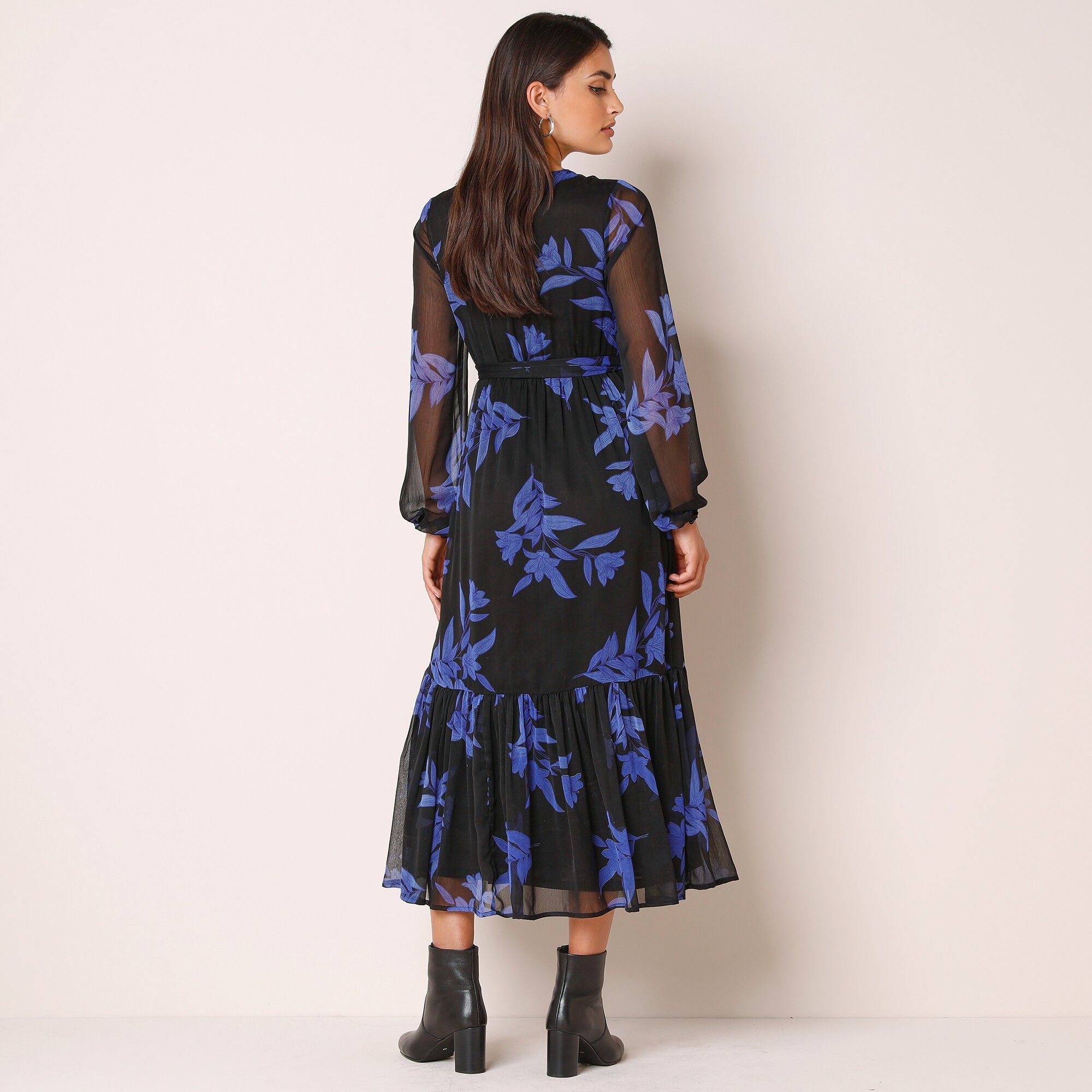 Robe longue volant, voile imprimé