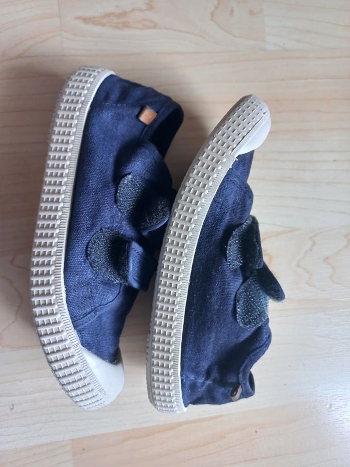 El Naturalista Sneakers 