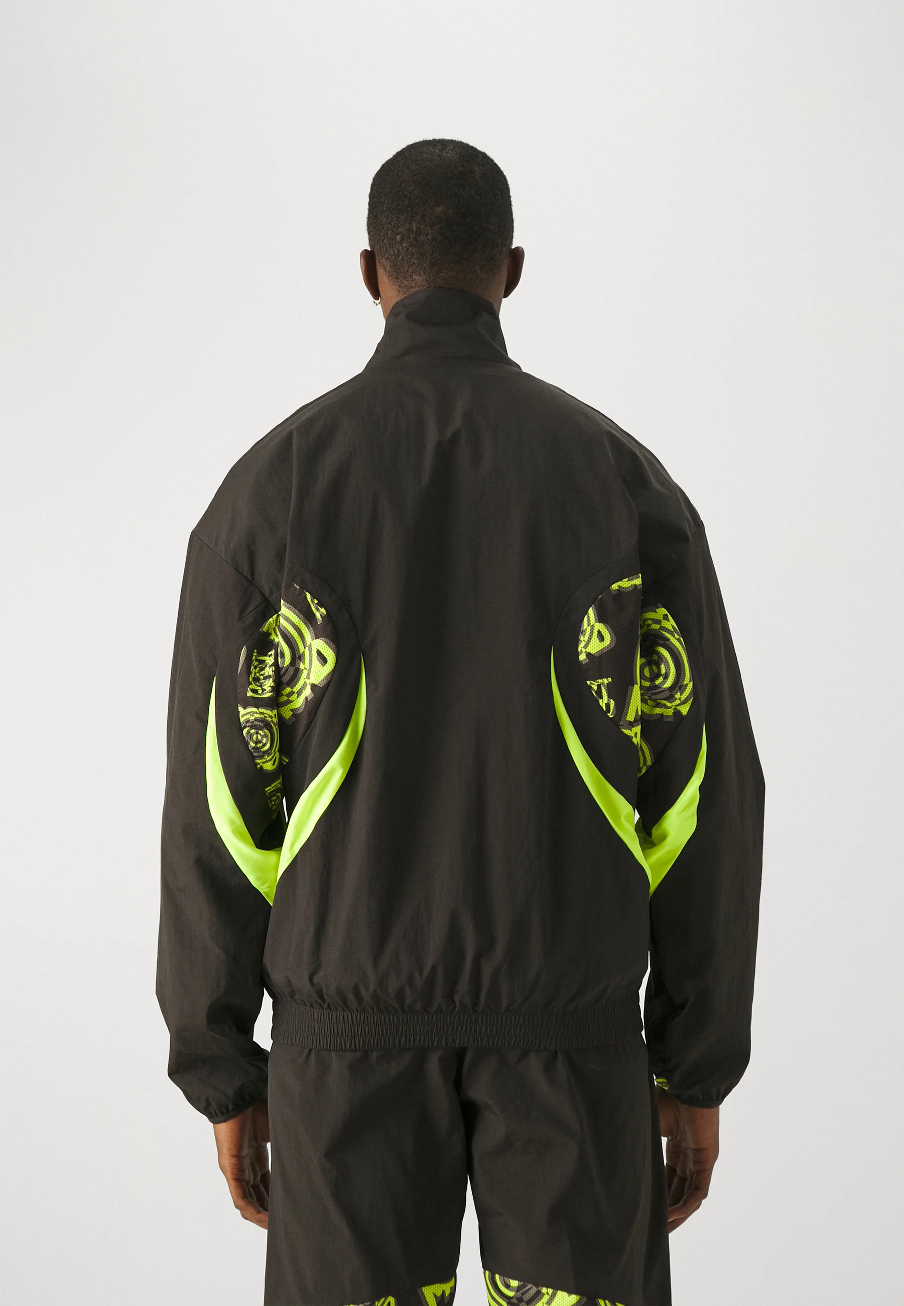 Puma BVB BORUSSIA DORTMUND FTBLNRGY - Chaqueta para correr