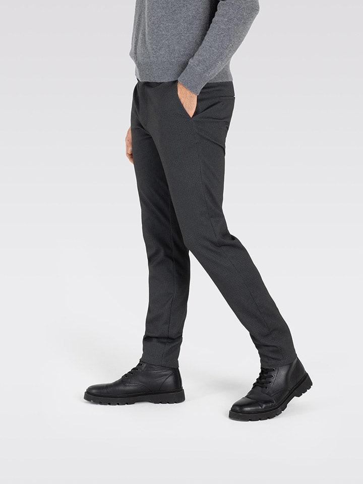 MAC Chino 