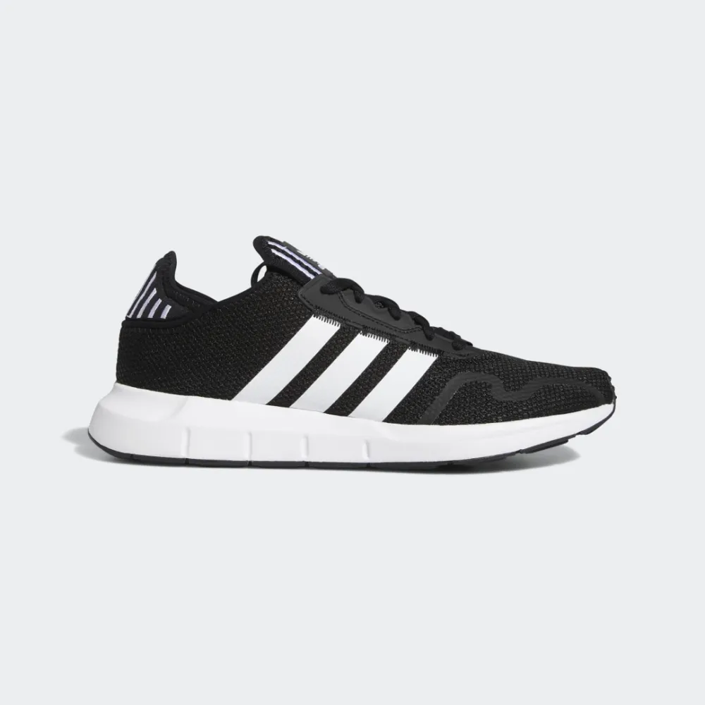 adidas Swift Run X FY2110 / schwarz