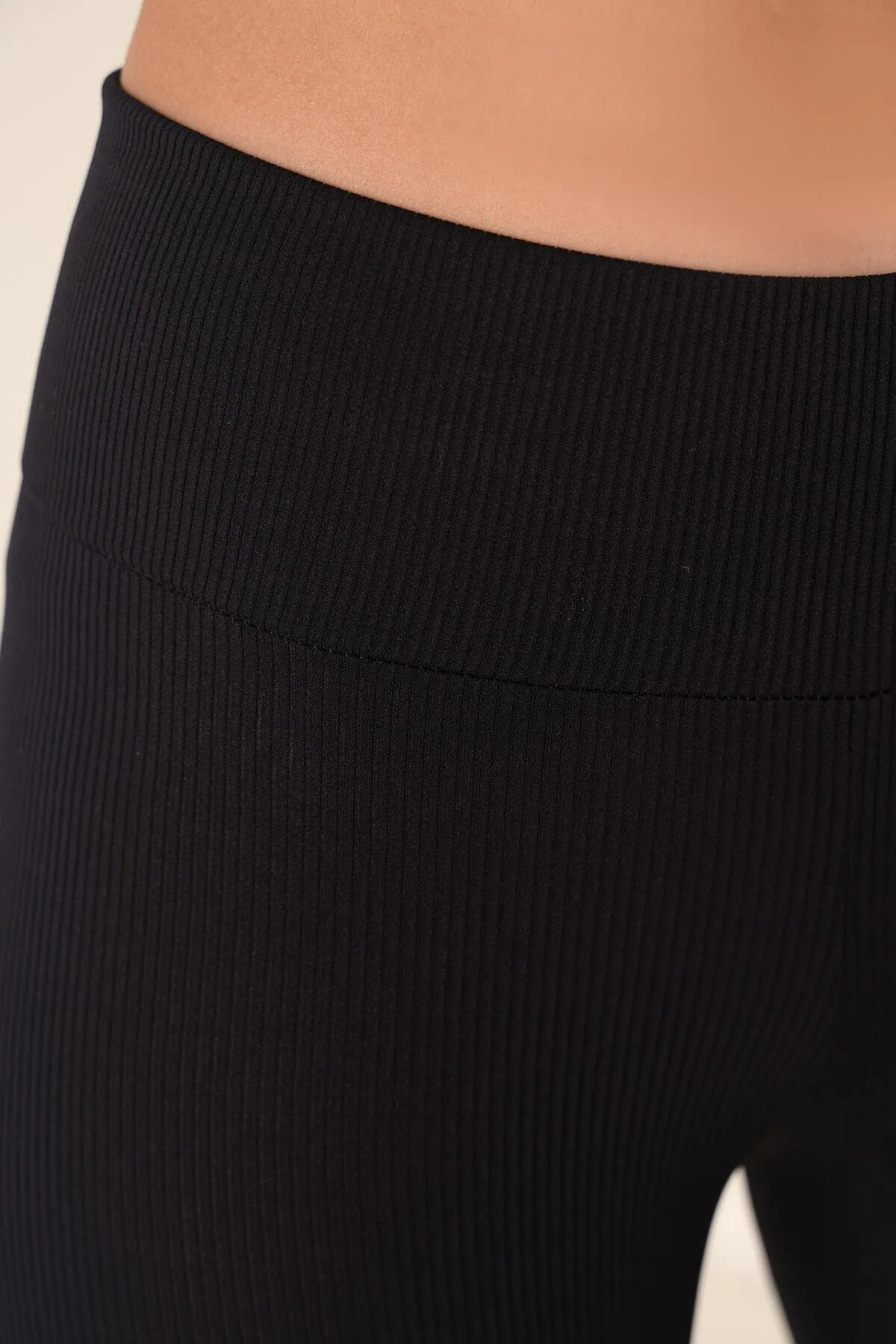 GRİLAND  Schwarze gerippte Strumpfhose mit hoher Taille für Damen
