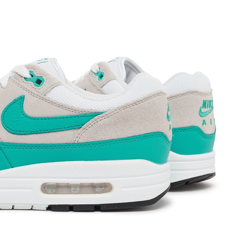 NIKE Wmns Air Max 1 