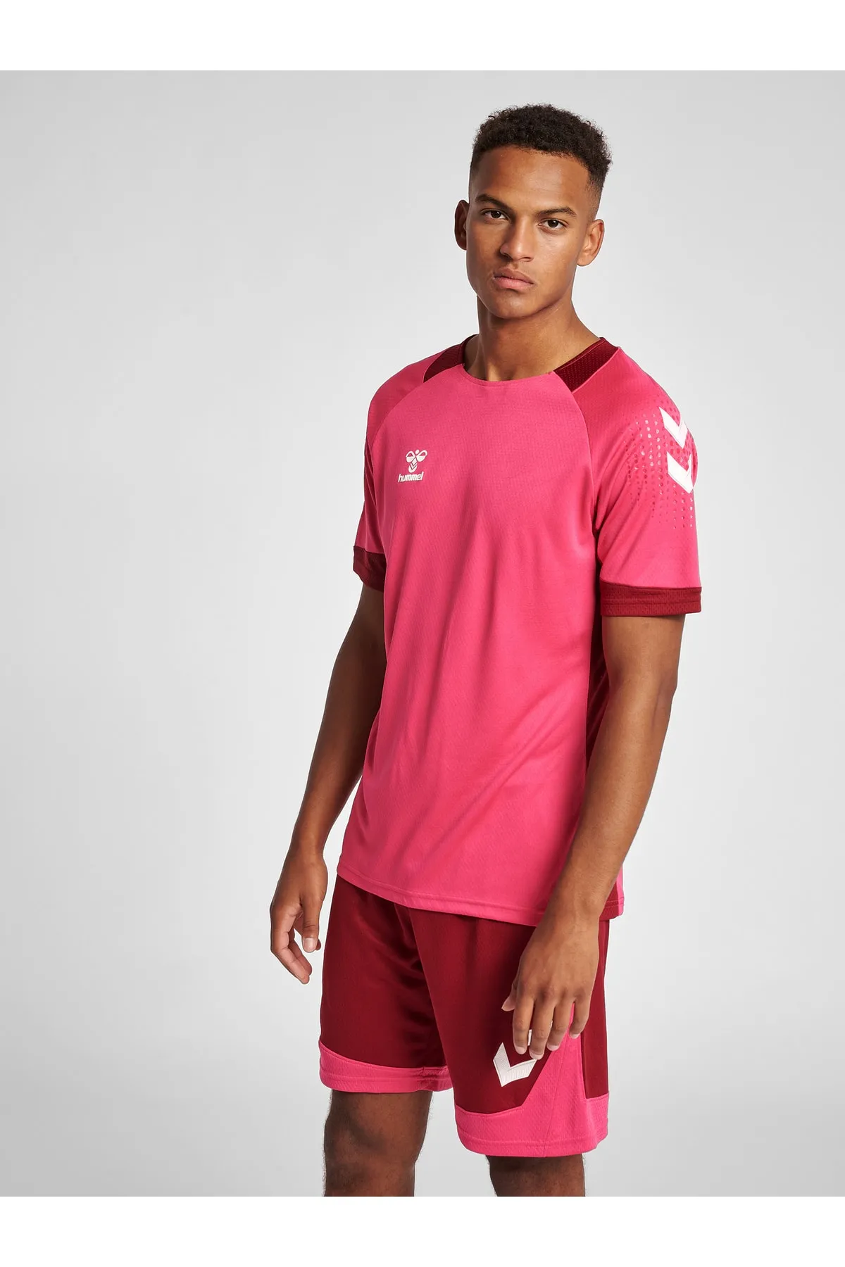 hummel  hmlLEAD S/S POLY JERSEY