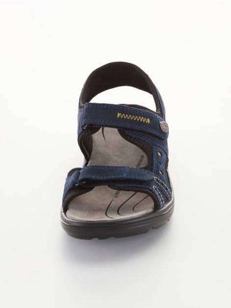 Sandalen mit Klettverschlüssen