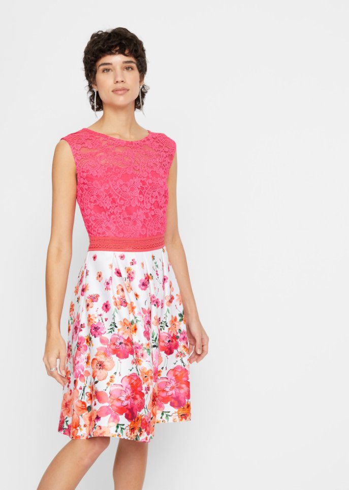 Kleid mit Spitze