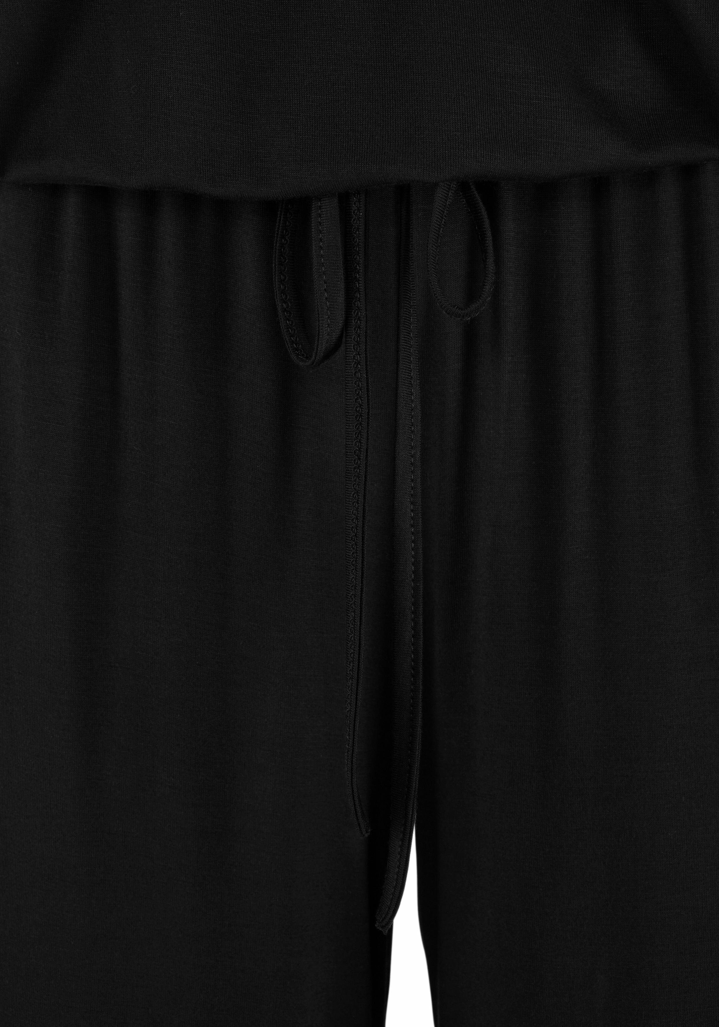 LASCANA Neckholder-Overall mit Spitzeneinsatz am Ausschnitt