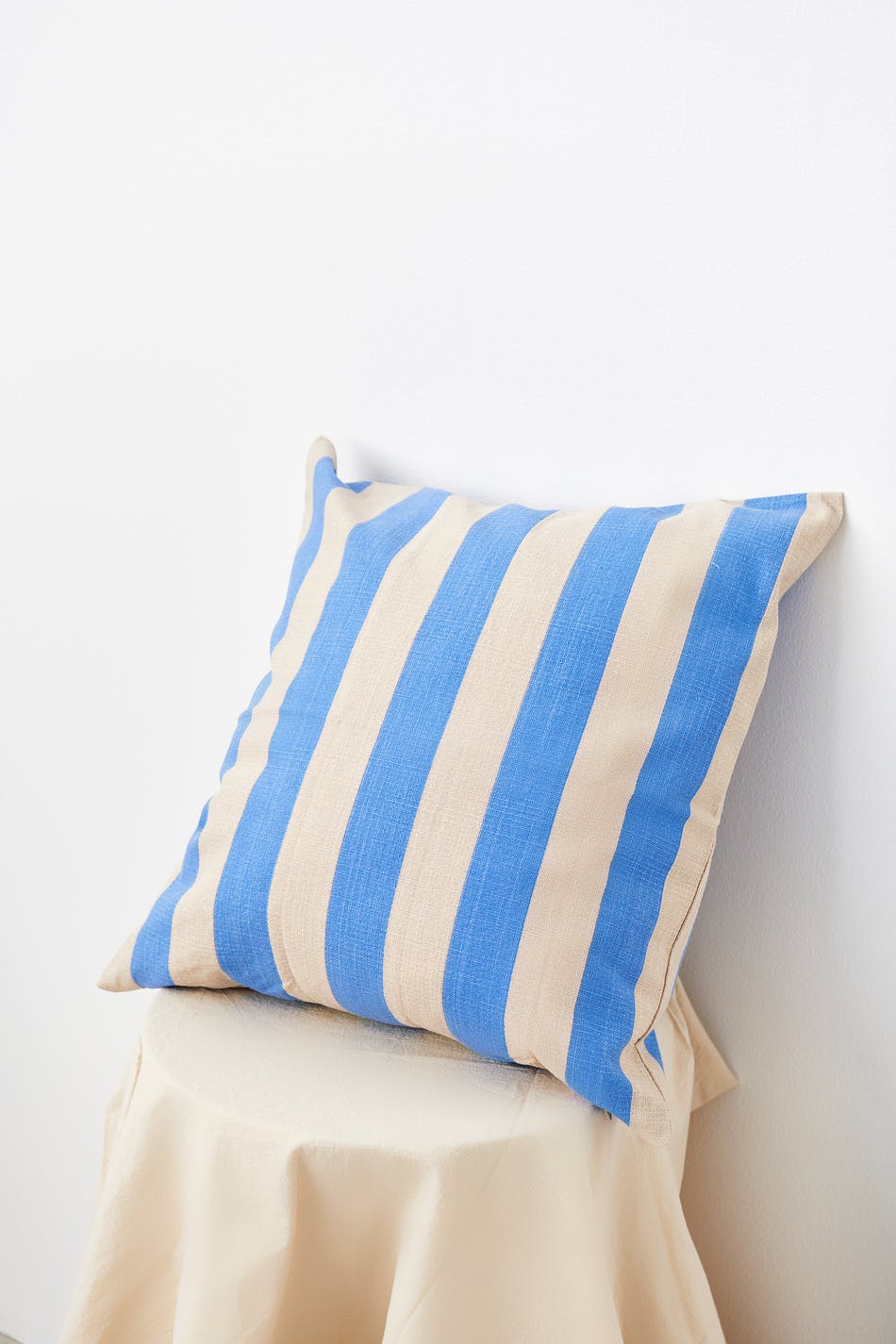 Striped cushion cover