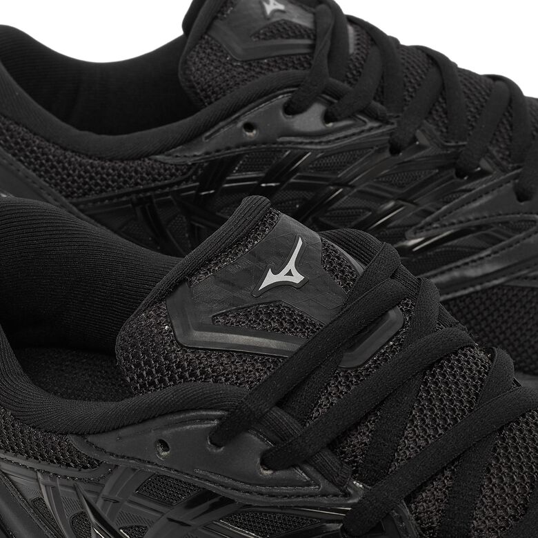 Mizuno Wave Prohpecy LS black