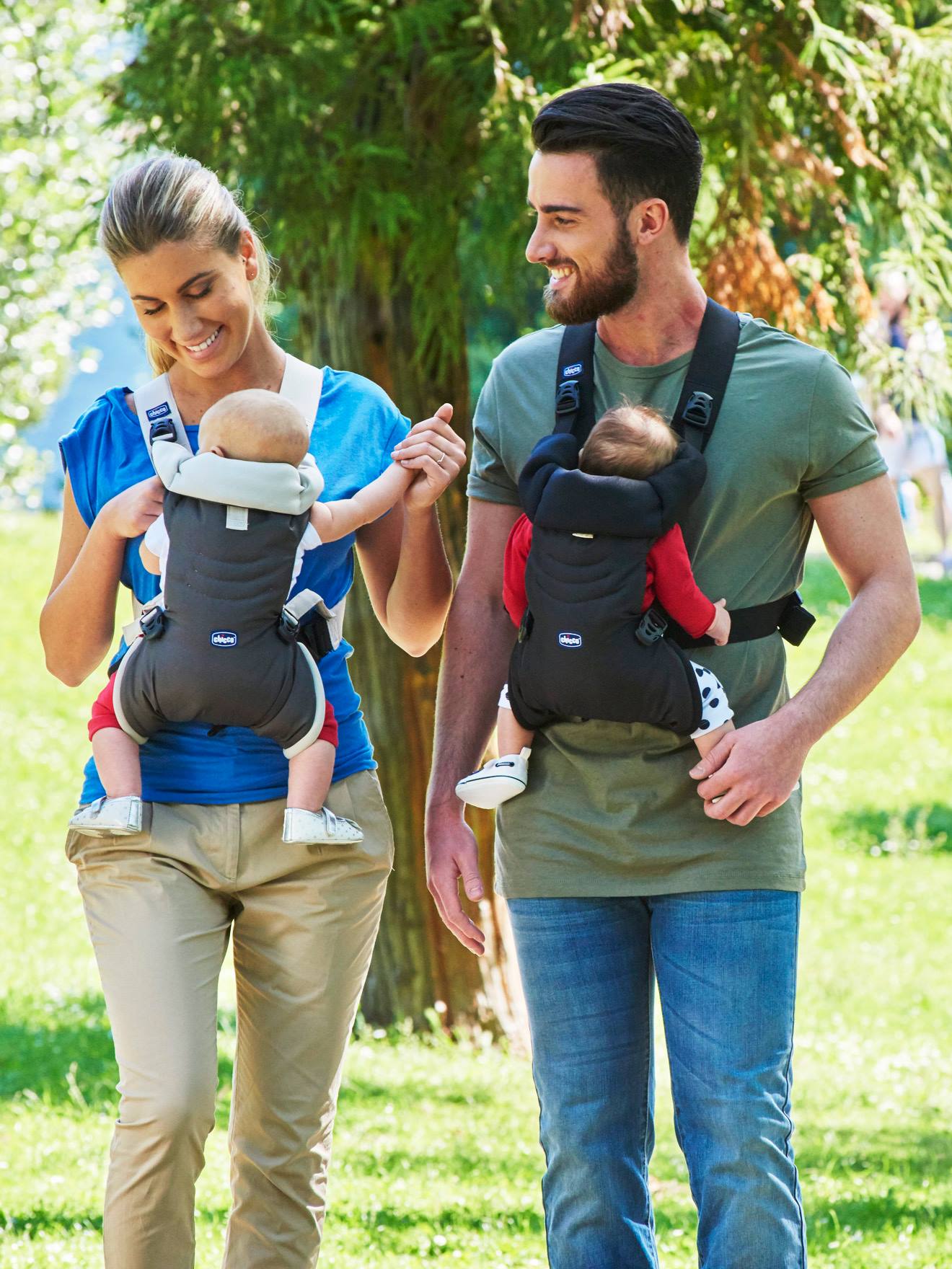 Chicco Ergonomische Babytrage EASYFIT CHICCO - schwarz