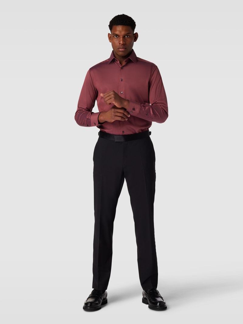 Modern Fit Premium Shirt mit Kentkragen in bordeaux rot