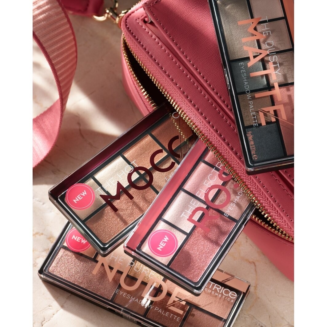 The Cozy Earth Eyeshadow Palette