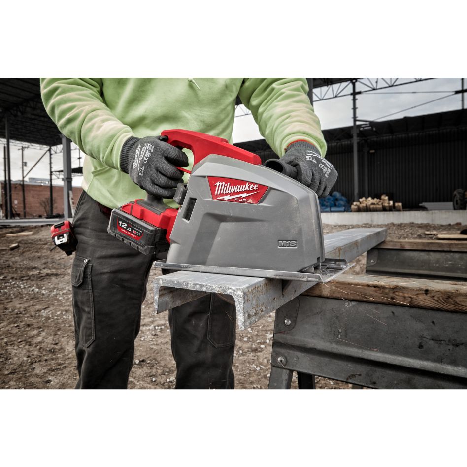 Milwaukee 4933499243 M18 FMCS66-121C FUEL™ Kružna pila za metal 66 mm 18 V 12Ah u kutiji