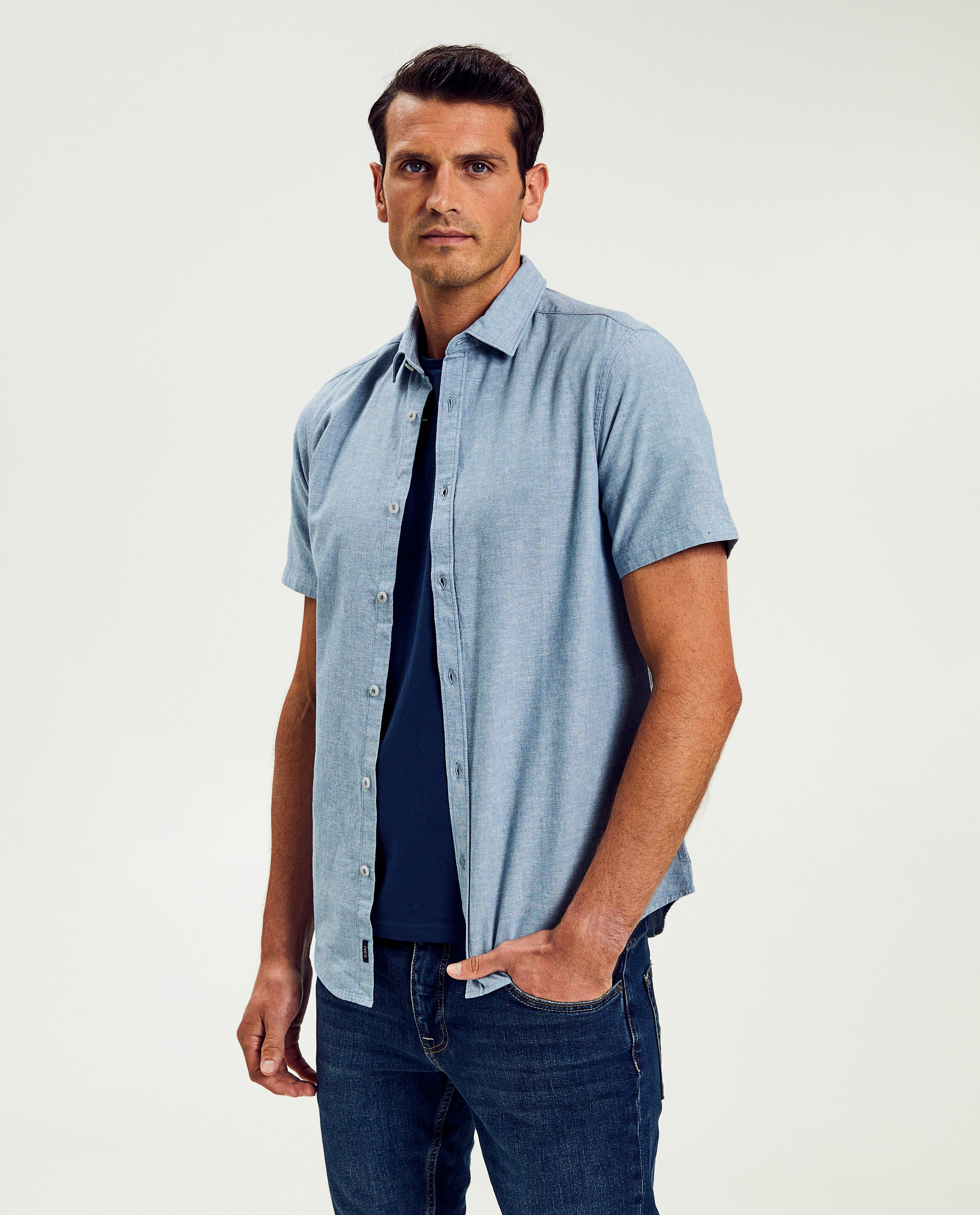 Cămașă Iveo albastru deschis cu in, croială slim fit albastru deschis