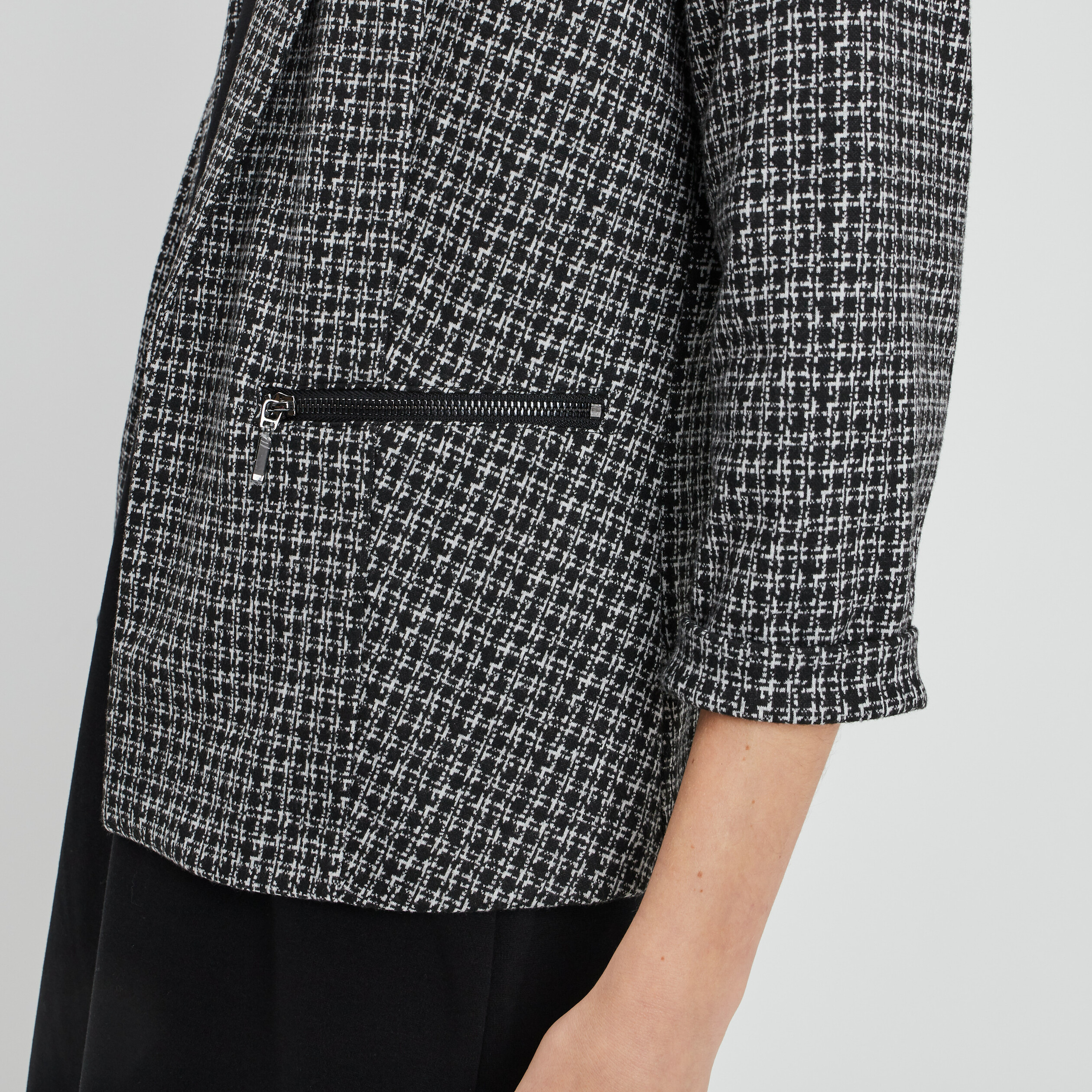Veste droite manches 3 4 poches zippées noir femme | La Halle