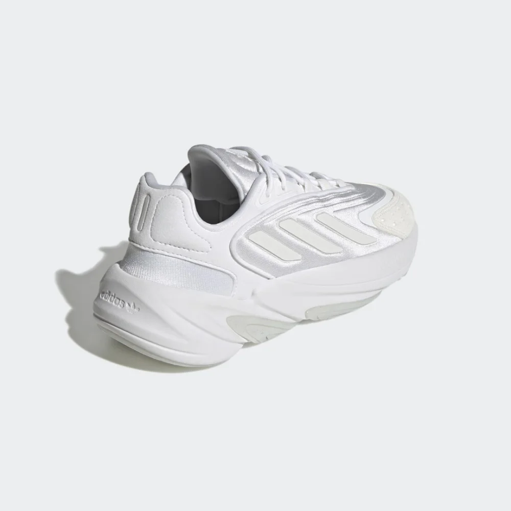 adidas Ozelia W H04269 / weiss