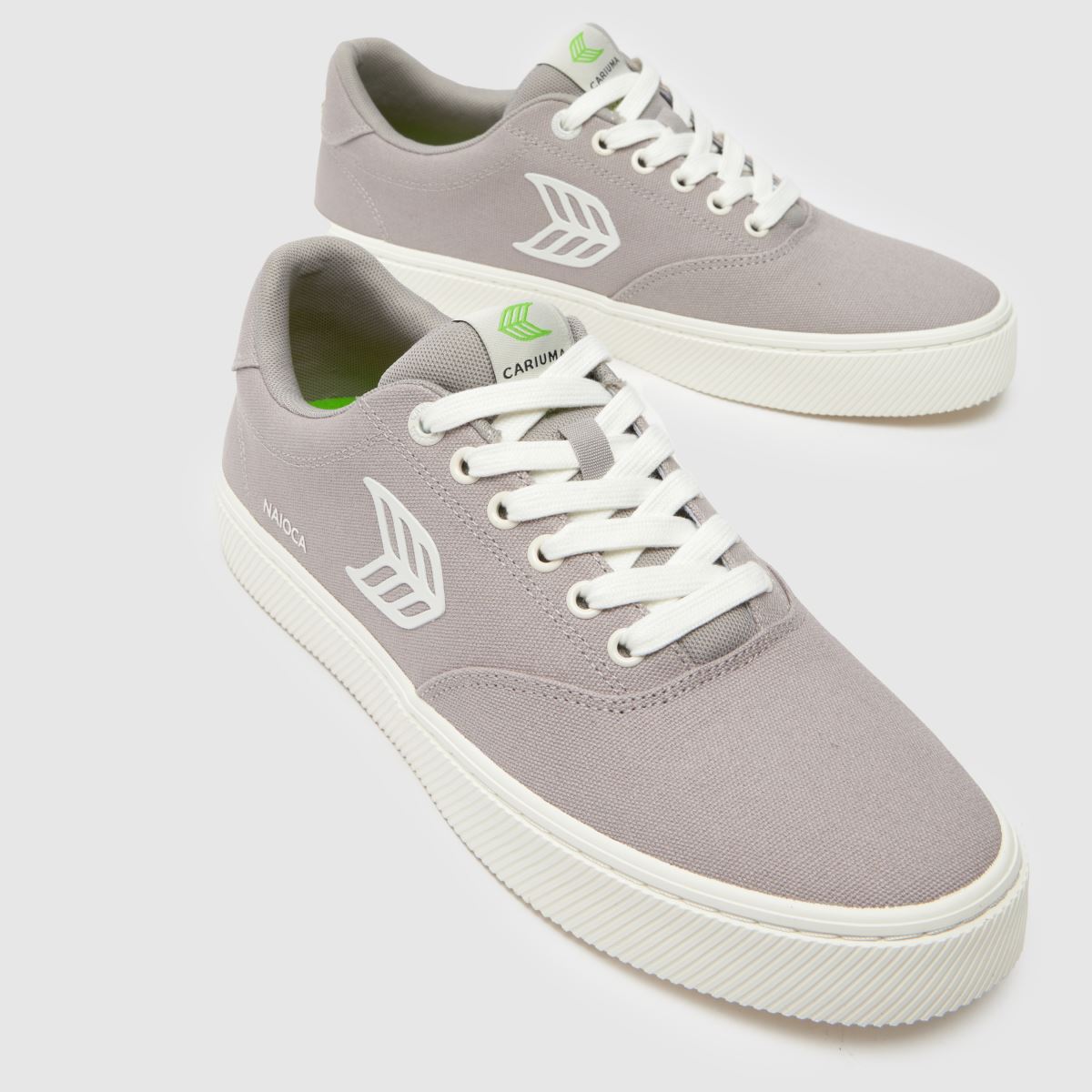 CARIUMA – Naioca-sneakers i grått