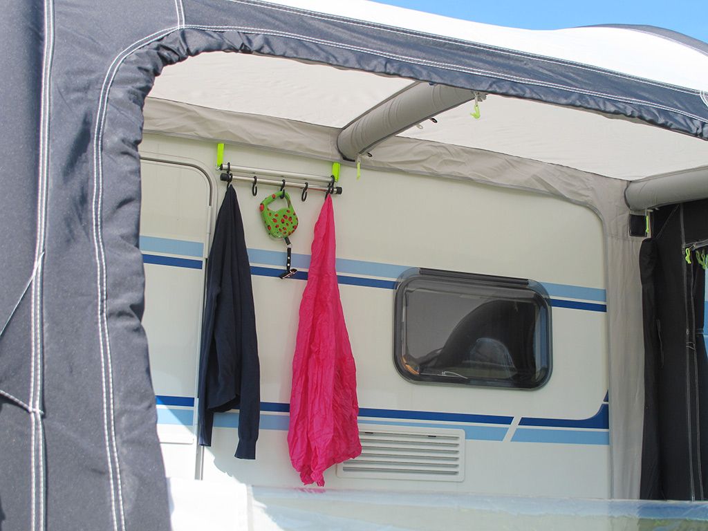 Dometic AccessoryTrack Hanging Rail Zeltkleiderstange