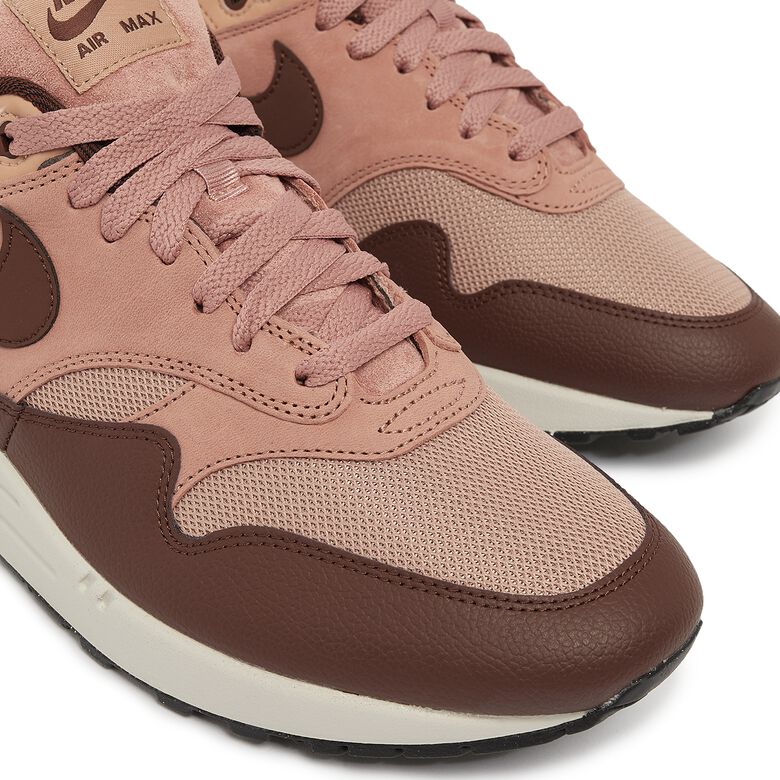 NIKE Air Max 1 
